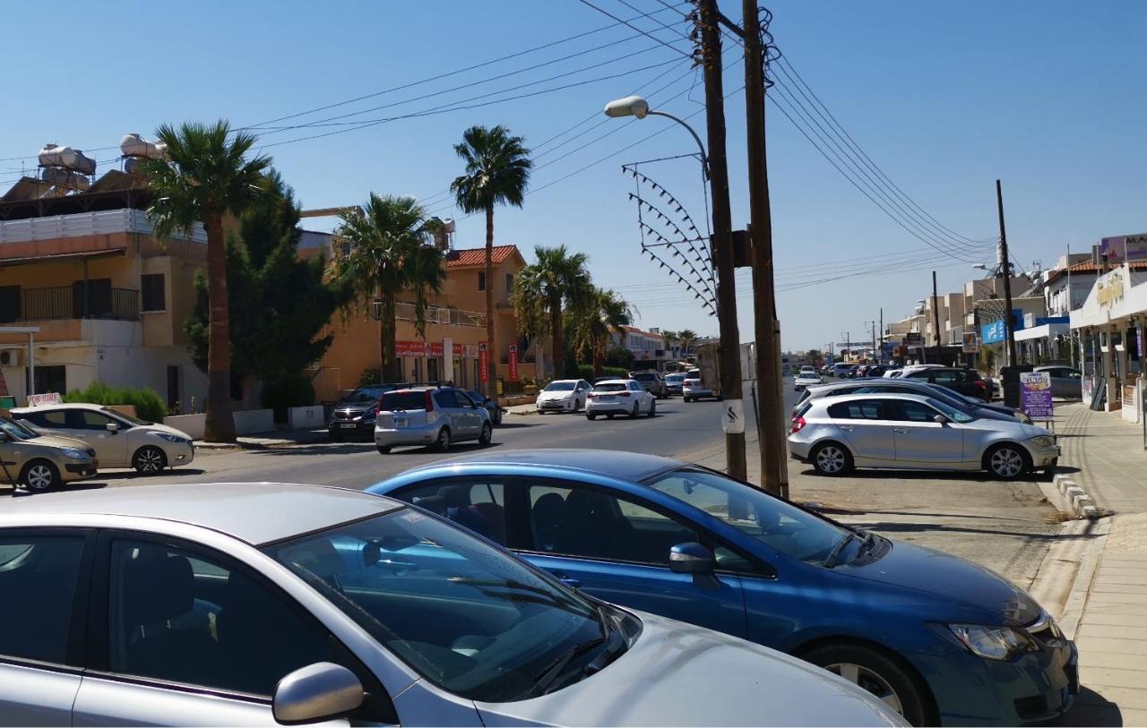 Great Villa Maria Paralimni Esterno foto